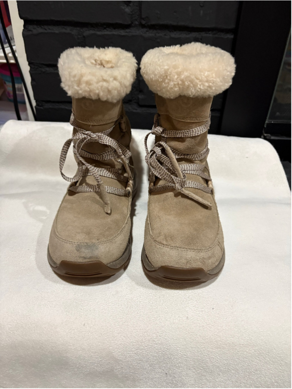 Women's ULU Winter Boots Beige White Size 6